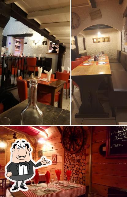 Installez-vous à l'une des tables de Restaurant Le Capri