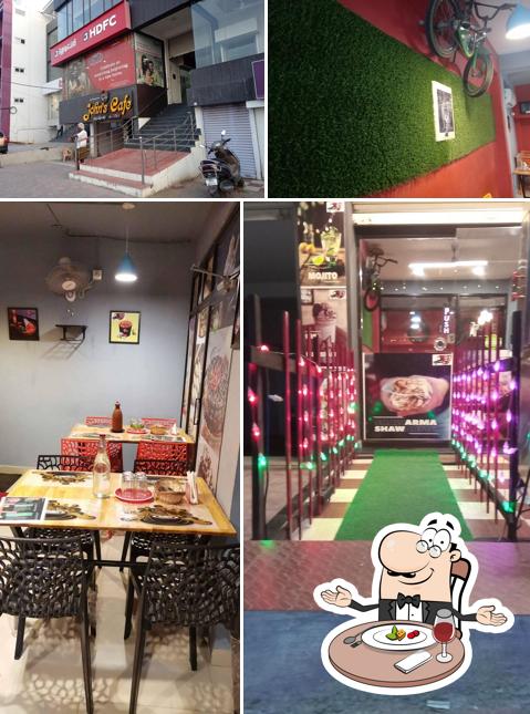 John's Cafe & Dryfruits (family restaurant)