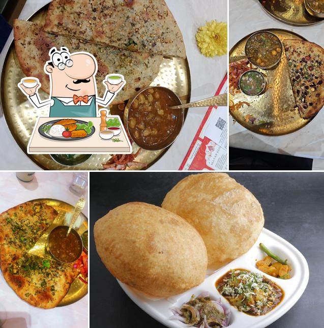 Meals at Kulcha Theka Ludhiana