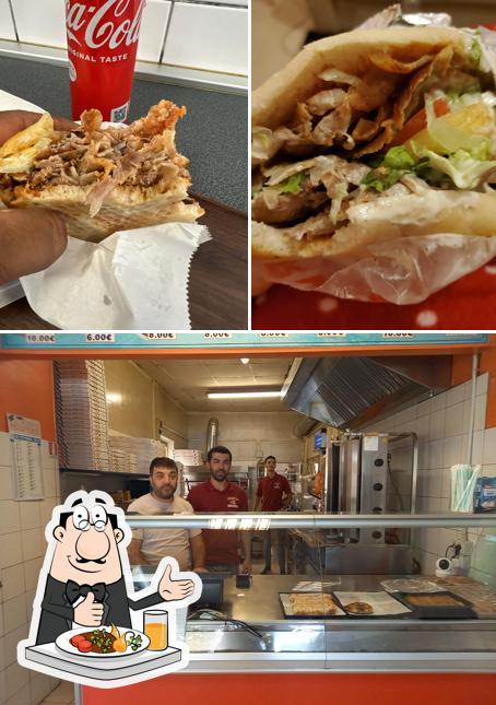 La immagine di cibo e interni da Profumo Di Pizza & Kebap