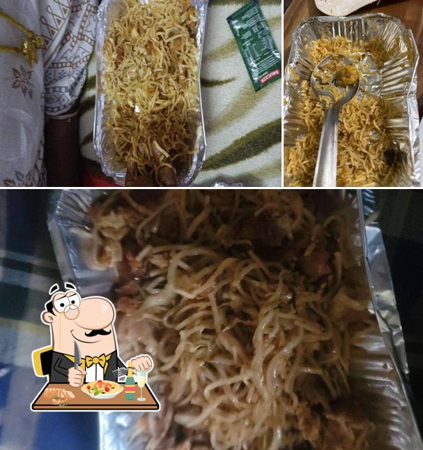 Pad thai at Grand Star Hotel