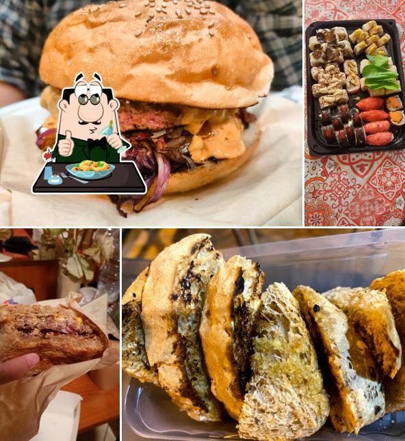 Panino con maiale stirato al cugini di carne