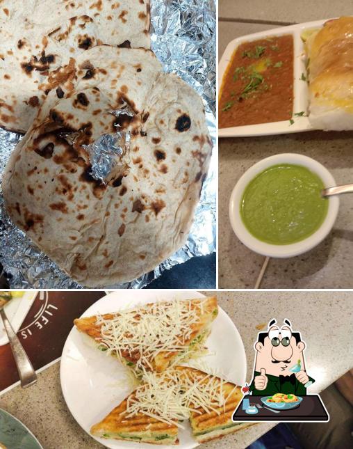 Food at VEG TREAT LEGACY