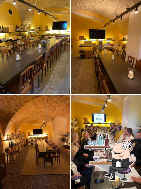 Gli interni di Harrys WeinWelt - Vinothek