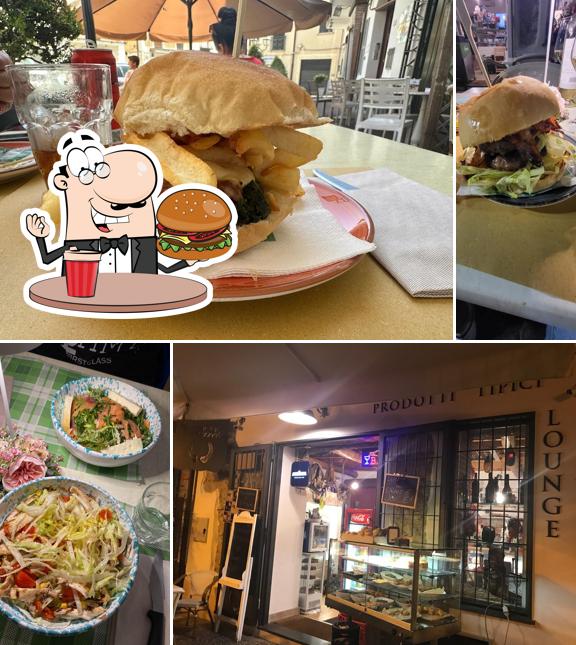 Concediti un bell'hamburger a Top-Vip Cetarell