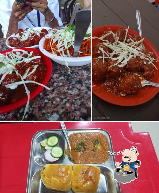 Meals at HOTEL RED ROSE