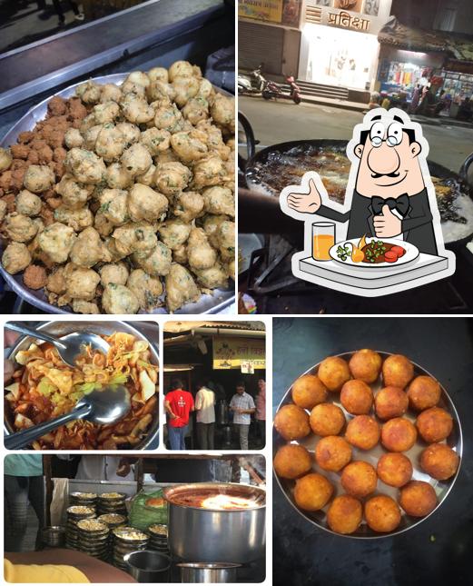 Food at Hari Vithalla Panduranga Misal Pav