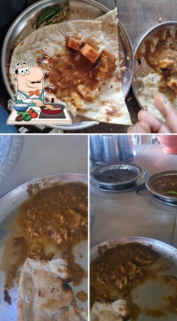 Chicken curry at Hotel New Punjabi dhaba