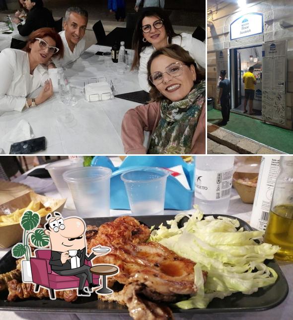 Gli interni di The House of Sandwich