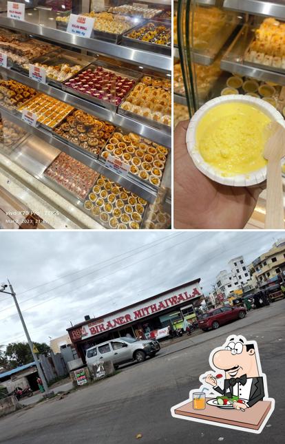 The restaurant's food and exterior