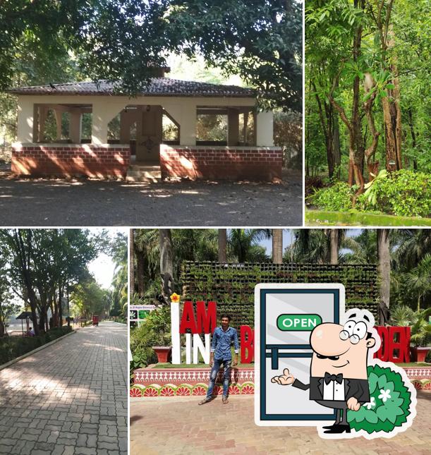 You can get some fresh air outside Botanical Garden Canteen