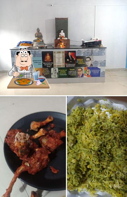Chicken wings at Hotel New Pune Residency