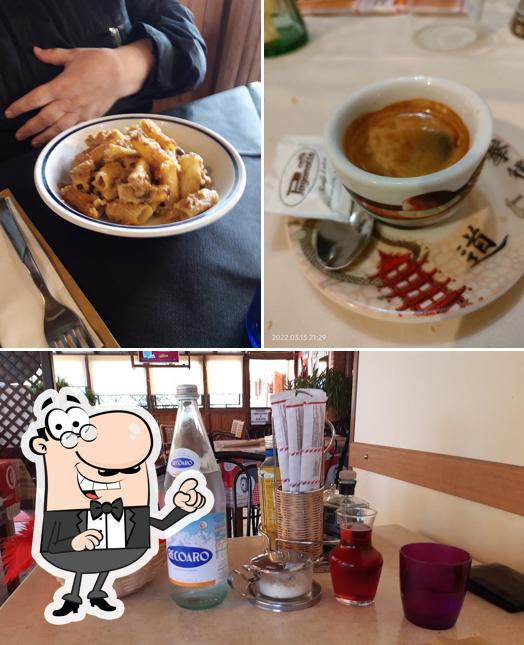 Siediti a un tavolo di Trattoria Dai Zemei Snc Di Giacomello Francesco E C