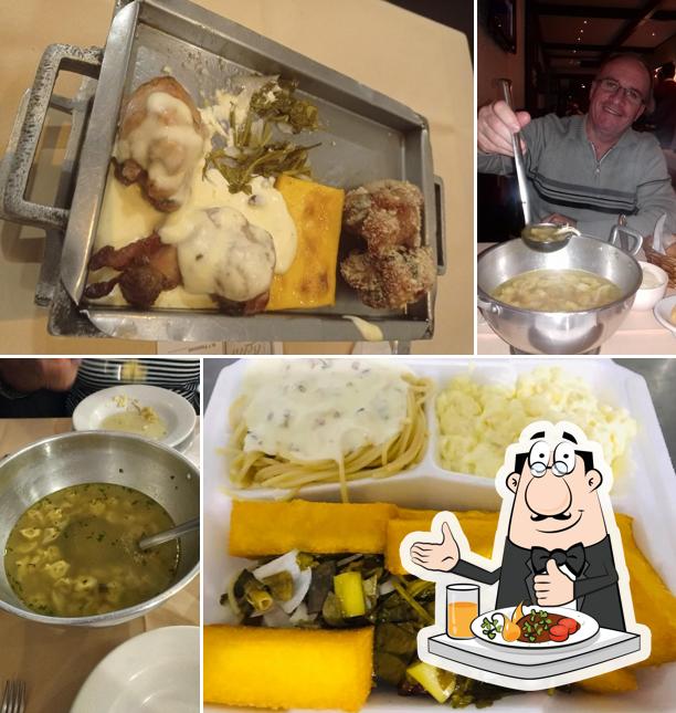 Comida em Galeteria Bella Veneto