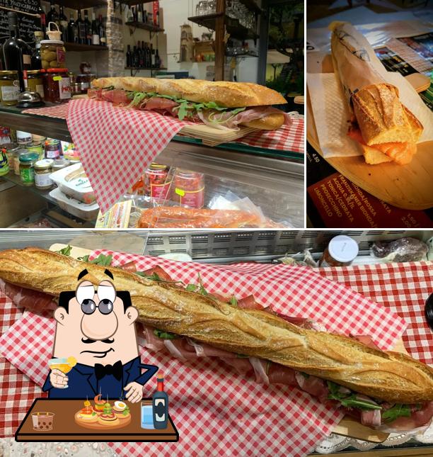 Ordina un panino a Il Tempio Del Gusto, Baguetteria