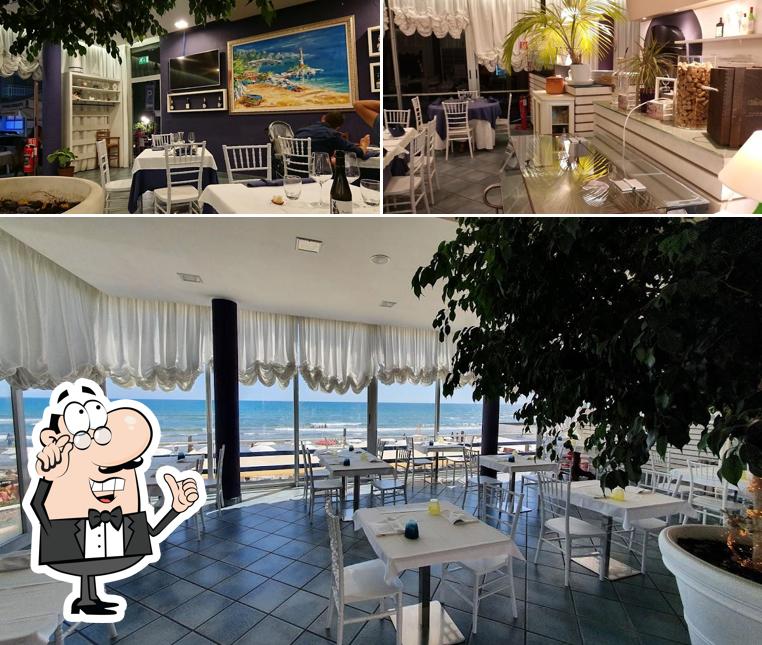 Dai un'occhiata agli interni di Marechiaro Ristorante Pizzeria