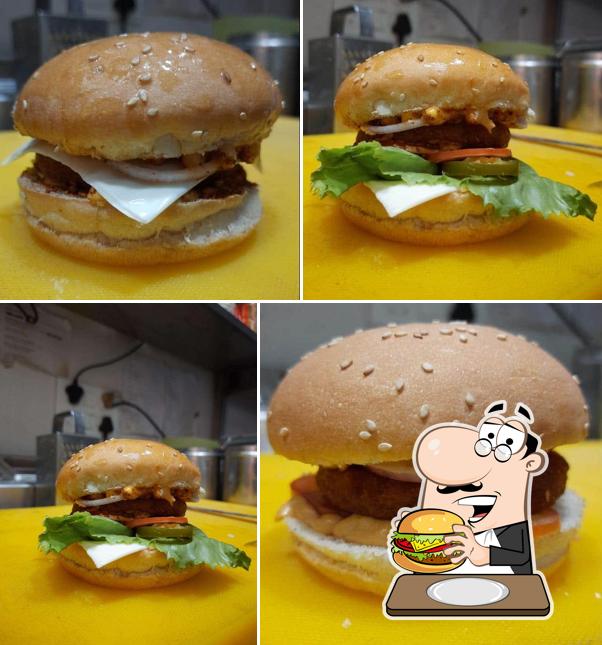 Order a burger at Sendvic N-Cafe