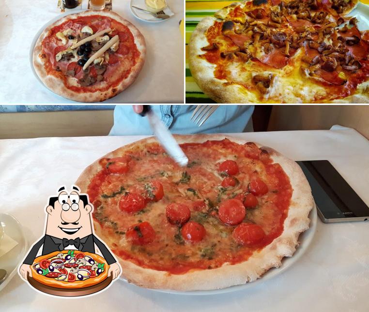 Scegli tra le molte varianti di pizza