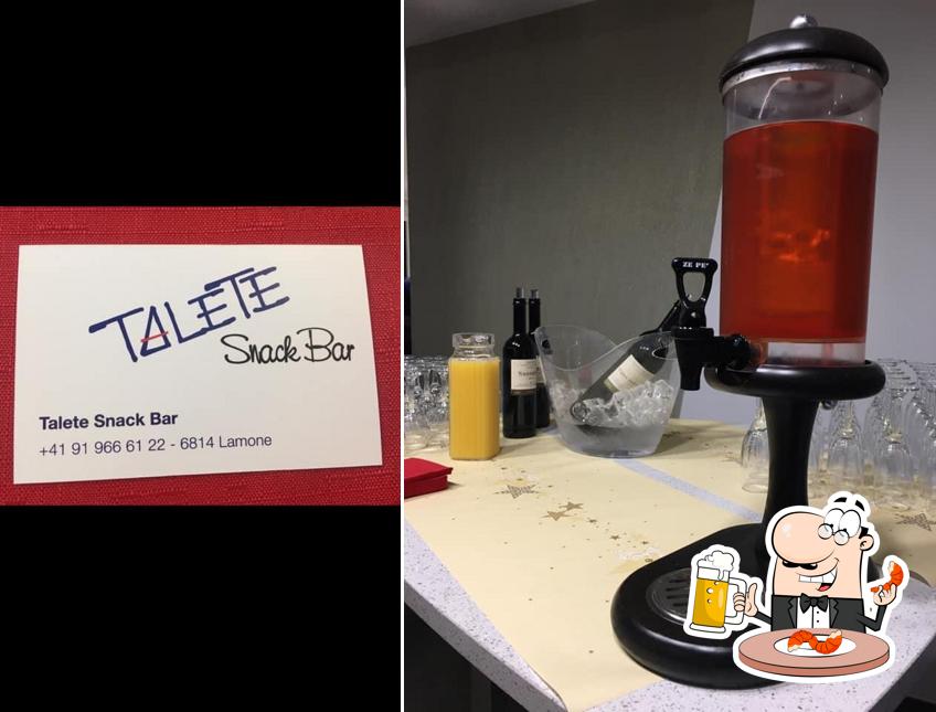 Puoi goderti un rinfrescante bicchiere di birra chiara o scura