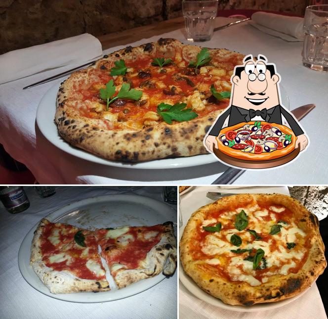 Scegli tra le svariate varianti di pizza