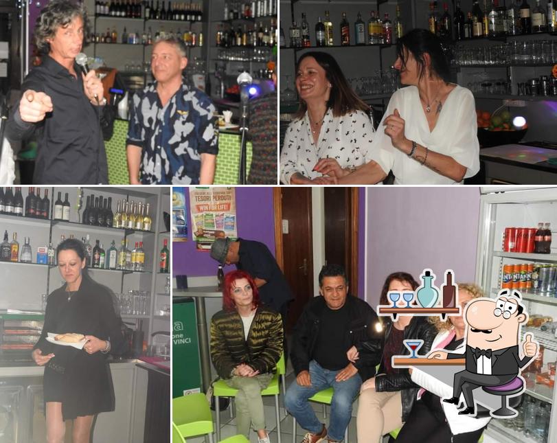 Gli interni di Free Bar di Luana