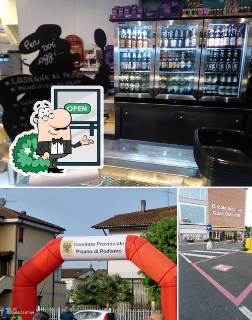 Gli esterni di Sombre caffè