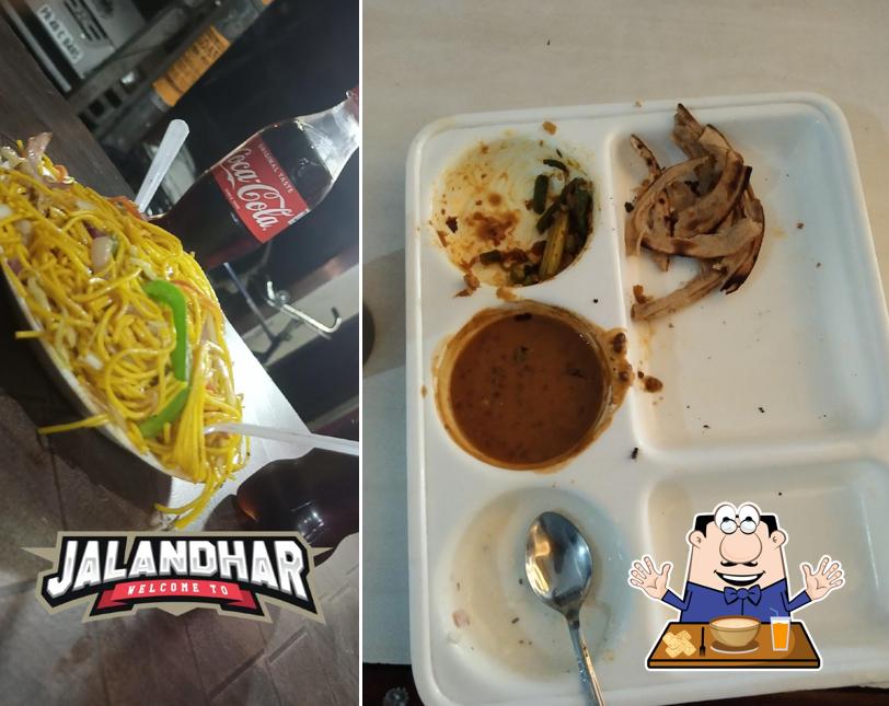 Food at Khana Khazana