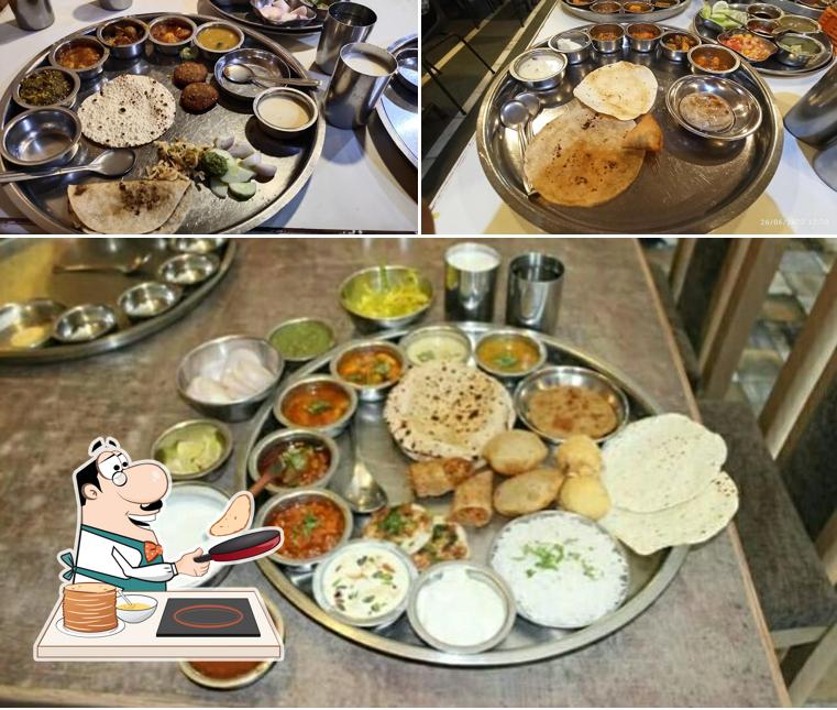 Pancakes at THE GRAND CHETNA