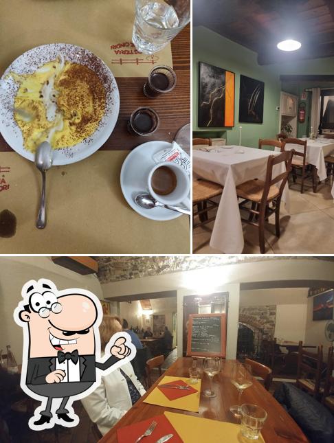 Siediti a un tavolo di Osteria Ca' de Cindri