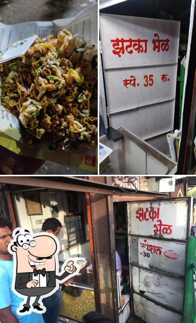 The interior of Jhatka Bhel
