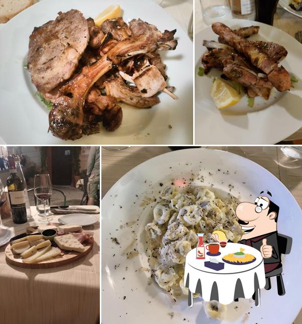 Piatto di formaggi al Ristorante Pizzeria Il Frantoio