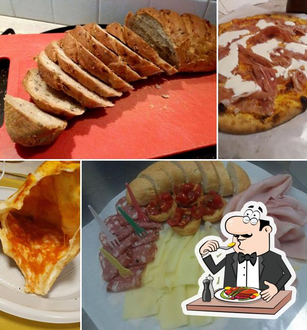 Platti al Casa Rotolo pane, pizza e caffè
