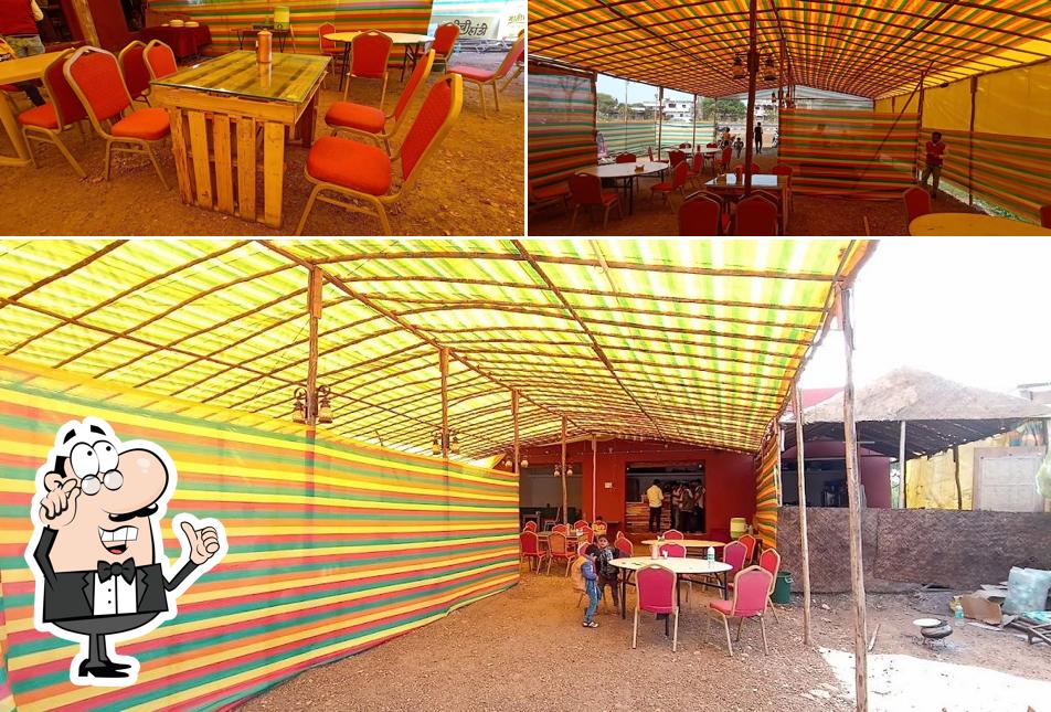 The interior of मातीची हांडी (Matichi Handi) Family Restaurant