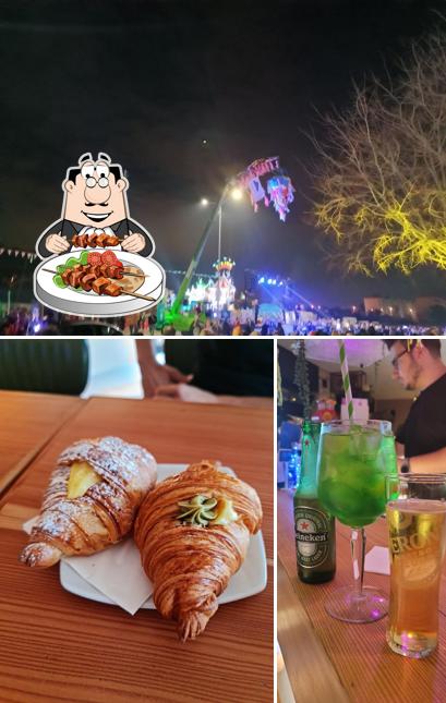 Tra le diverse cose da Art Cafe Casamassima si possono trovare la cibo e esterno