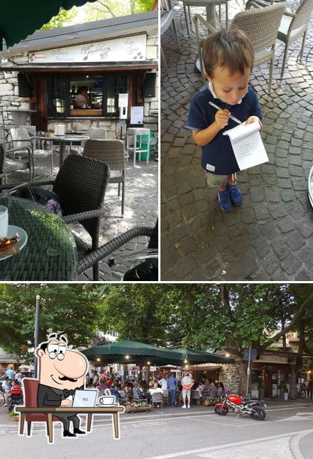 Dai un'occhiata agli interni di Piccolo Gambrinus
