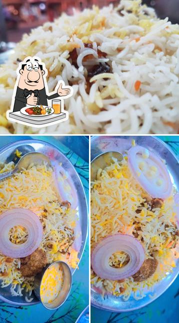 Biryani at Pakeeza Roll Corner