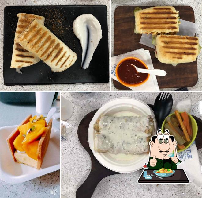 Meals at Ice Castle