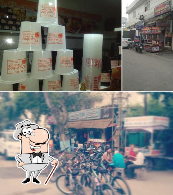 The exterior of Khushboo Fast Food