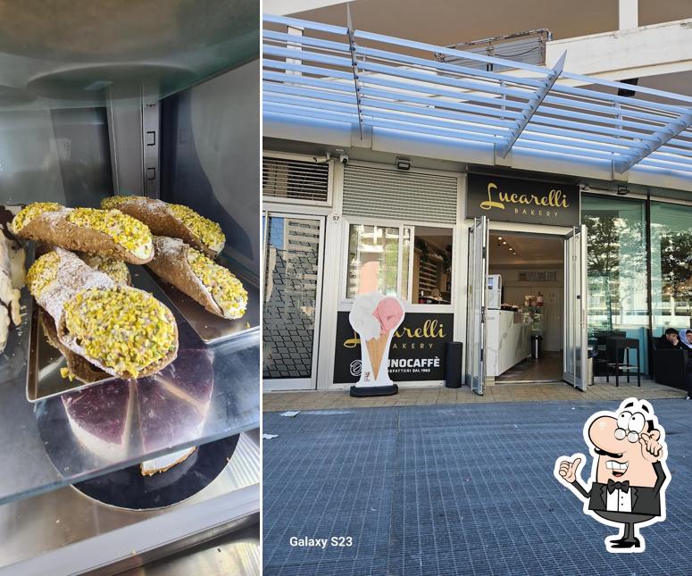 Dai un'occhiata agli interni di Lucarelli Bakery