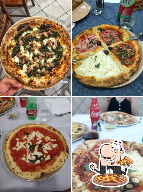 A Pizzeria Del Corso, puoi ordinare una bella pizza