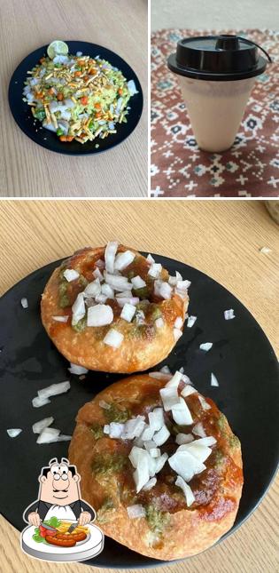 Food at Indori Sarafa Bazaar