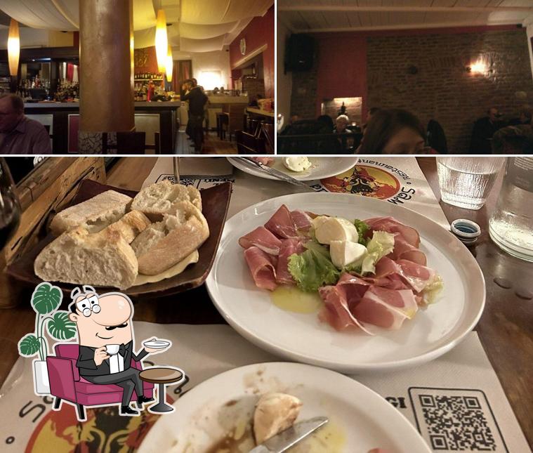 La foto di interni e cibo da Samarcanda