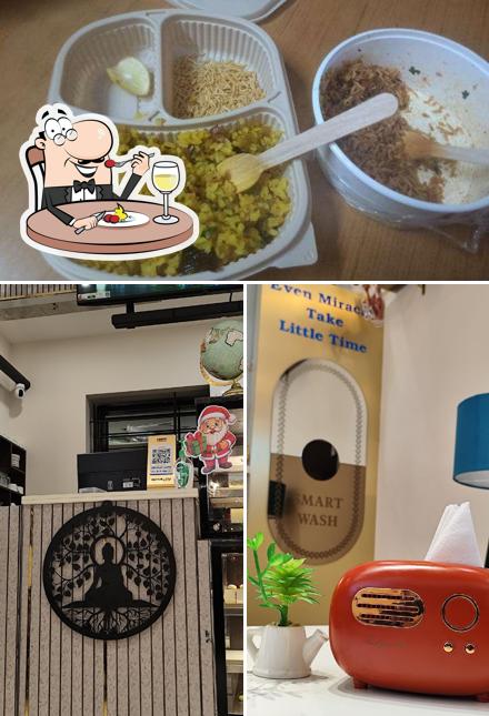 Meals at Avenue Cafe