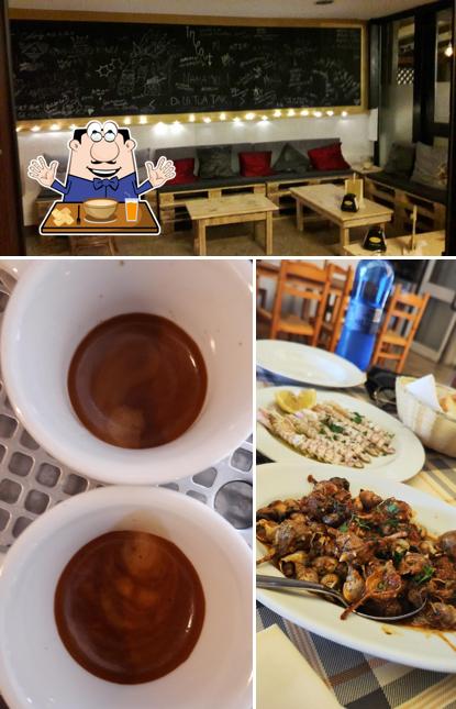 La foto della cibo e lavagna di Pizzeria In&Out