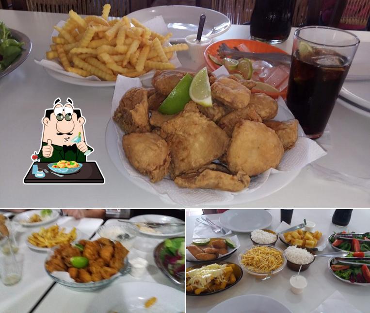 Comida em Restaurante Pantanal