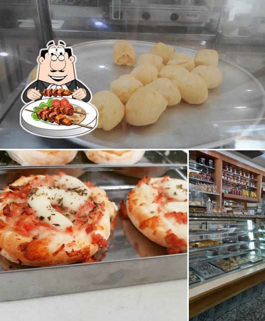 Comida em Panificadora Santo Antônio