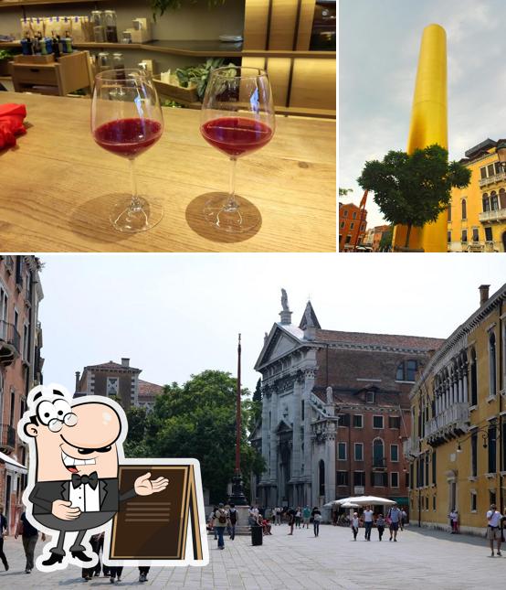 La foto della esterno e vino di Spaghetteria Srl