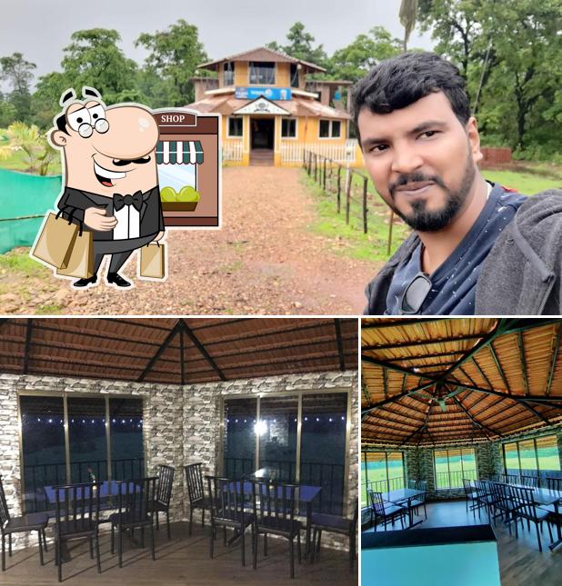 Take a look at the outside area of Socials by bablos