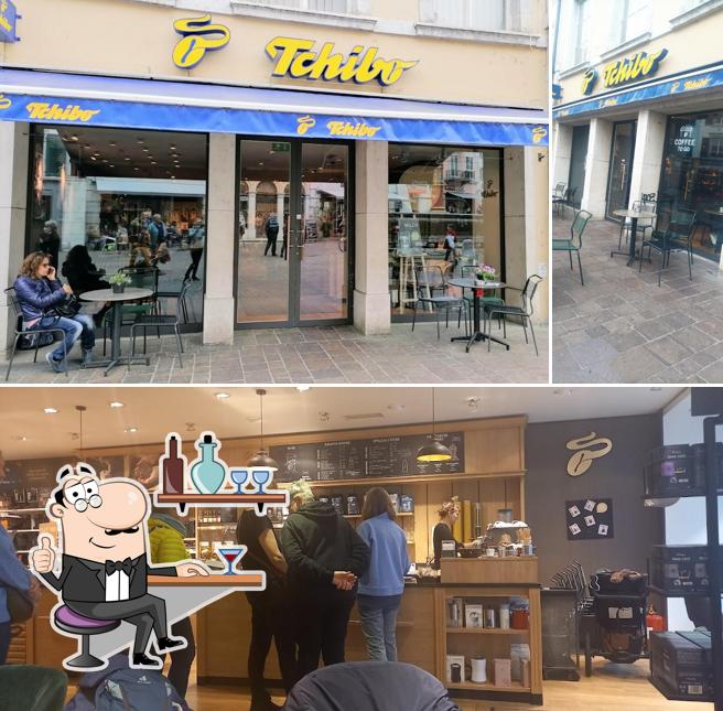 Gli interni di Tchibo Filiale und Kaffeebar