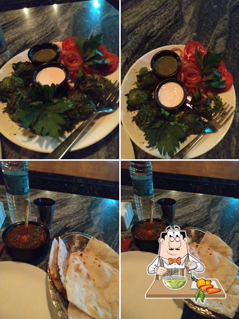 Seaweed salad at Noon Arabian Grill